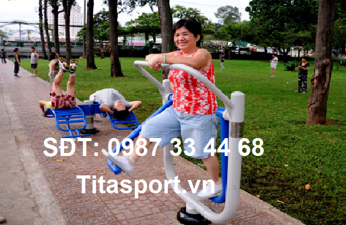 Dụng cụ thể dục khu phố Titasport “hot” 2023